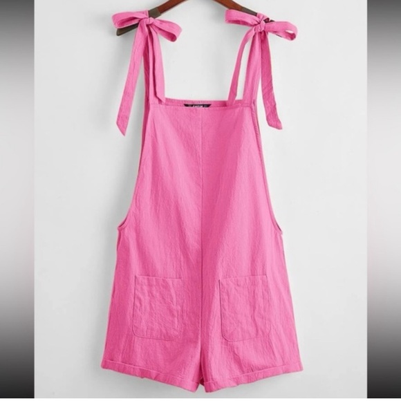 Barbie Pink pentifold Overalls SZ:S Romper Front Patch Pocket Ties on Shoulders - Picture 7 of 10